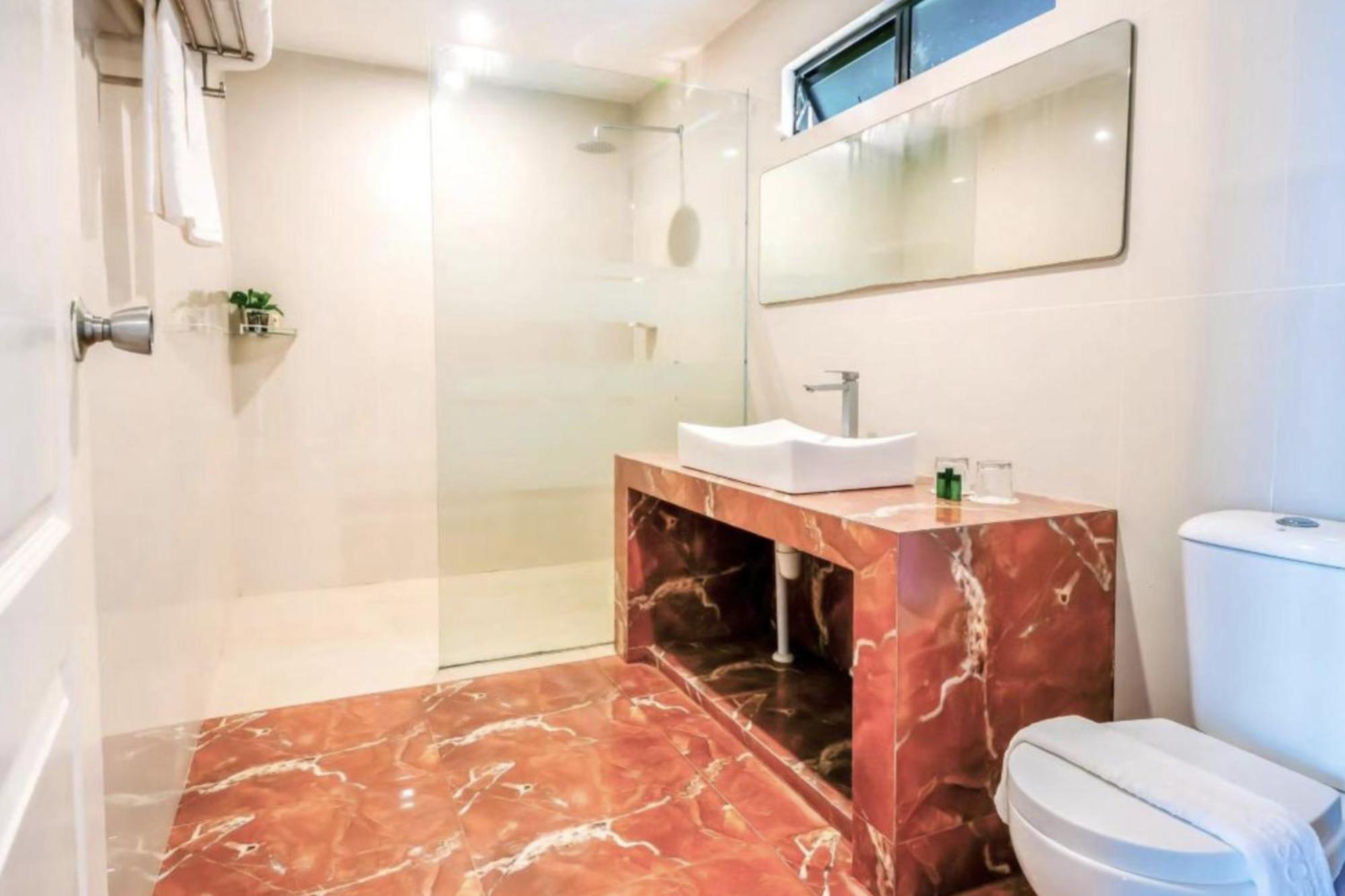 Dolphin Bay Island Resort 古打毛律 客房 照片